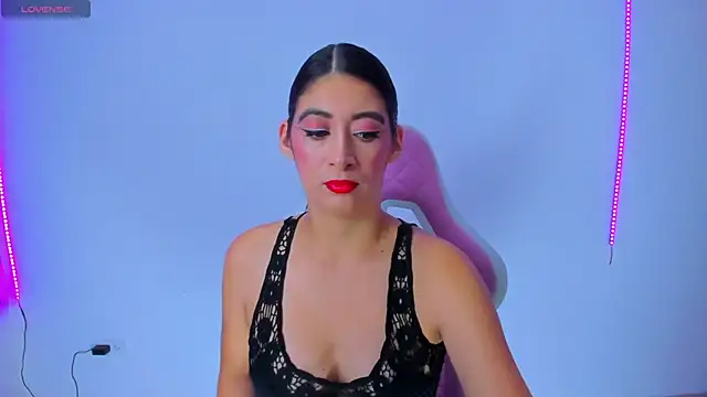 MeganWhite3 online show from 03/13/25, 06:26