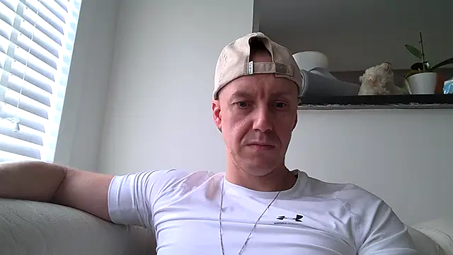 ploki2180 online show from 10/26/25, 12:33