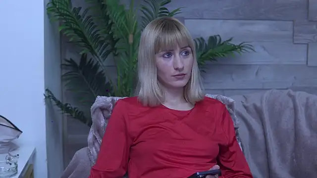 SiennaShapiro online show from 06/18/26, 01:37