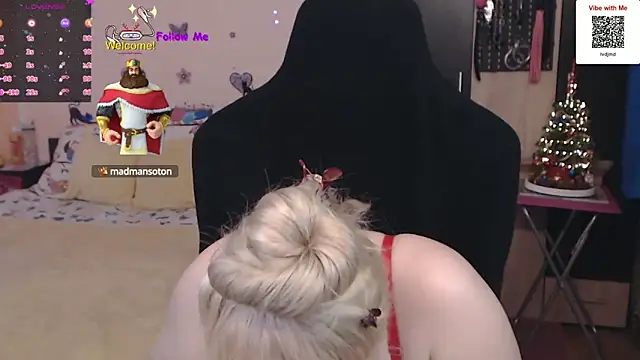 MissLexyGold online show from 12/19/24, 05:50