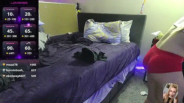 Blondiewithanass online show from 11/06/25, 02:45