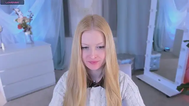 Laly Peach online show from 01/28/25, 03:57