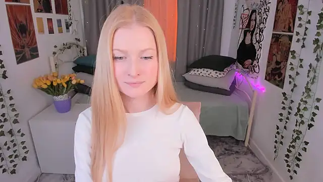 Laly Peach online show from 02/23/25, 07:17