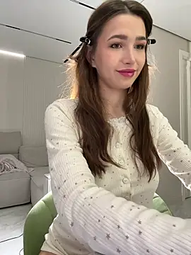 stefannichka online show from 10/31/25, 04:24