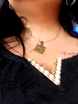 salomexlove 20 online show from 10/25/25, 12:45