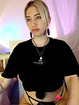 Fuck-Gina online show from 04/27/26, 09:24