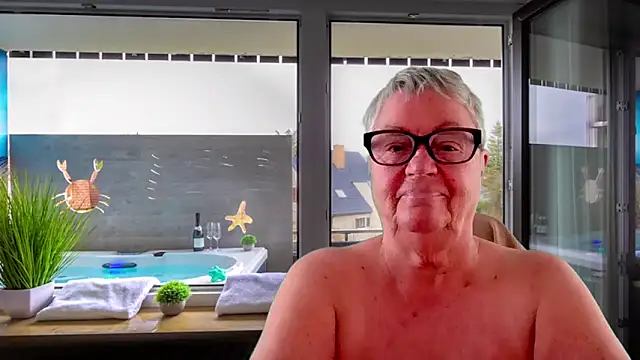 Snapshot of GrannyChrissy68 chatting on 05/16/26, 12:59 GrannyChrissy68 online show from 05/16/26, 12:59