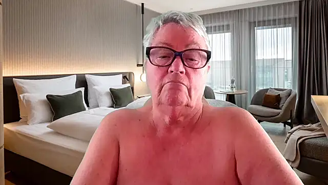 Snapshot of GrannyChrissy68 chatting on 07/24/26, 02:15 GrannyChrissy68 online show from 07/24/26, 02:15
