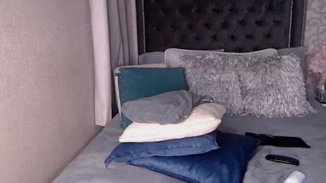 MariiePrice online show from 06/06/26, 03:33