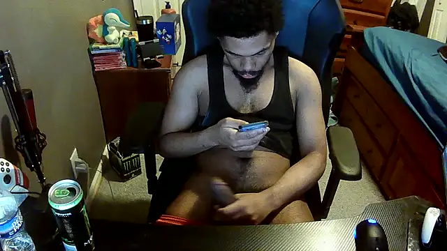 Snapshot of Neovergil0 chatting on 01/18/25, 12:46 Neovergil0 online show from 01/18/25, 12:46