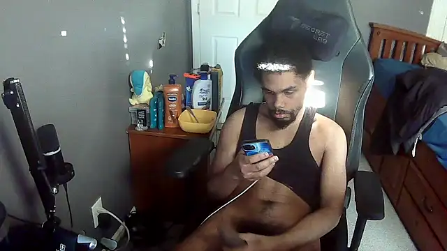 Snapshot of Neovergil0 chatting on 12/03/25, 08:29 Neovergil0 online show from 12/03/25, 08:29