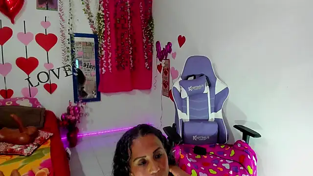 samantha  smile online show from 10/05/25, 06:39