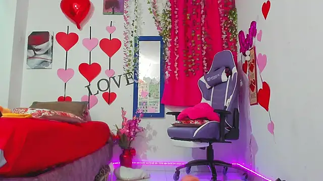 samantha  smile online show from 10/07/25, 10:01