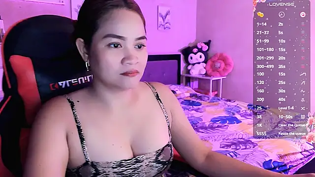 Snapshot of yenyen_ chatting on 03/13/26, 01:34 yenyen online show from 03/13/26, 01:34