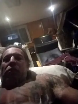 trucker1979 online show from 12/14/25, 07:58