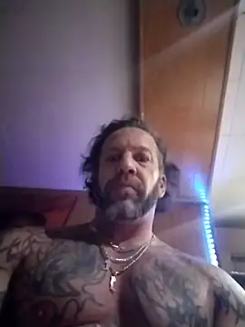 Snapshot of trucker1979 chatting on 01/17/26, 08:08 trucker1979 online show from 01/17/26, 08:08