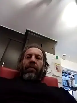 Snapshot of trucker1979 chatting on 02/18/26, 10:28 trucker1979 online show from 02/18/26, 10:28