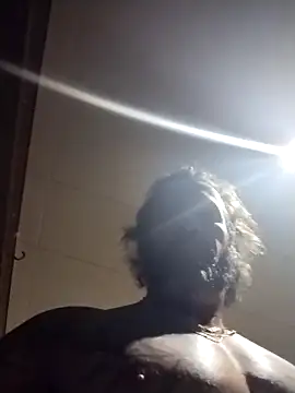 Snapshot of trucker1979 chatting on 03/02/26, 12:24 trucker1979 online show from 03/02/26, 12:24