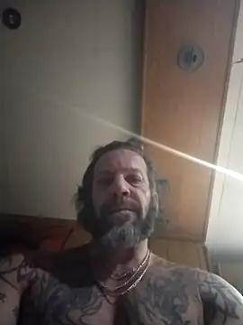 Snapshot of trucker1979 chatting on 03/02/26, 05:08 trucker1979 online show from 03/02/26, 05:08