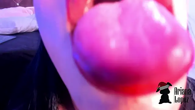 Snapshot of Ariana_lopezz chatting on 01/09/25, 12:30 Ariana lopezz online show from 01/09/25, 12:30