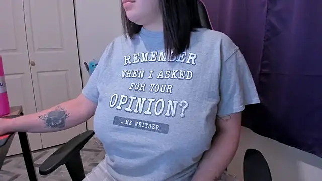 Snapshot of Bigt3ti chatting on 01/23/25, 08:57 Bigt3ti online show from 01/23/25, 08:57