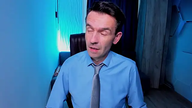 SteveTiger online show from 10/13/25, 12:38