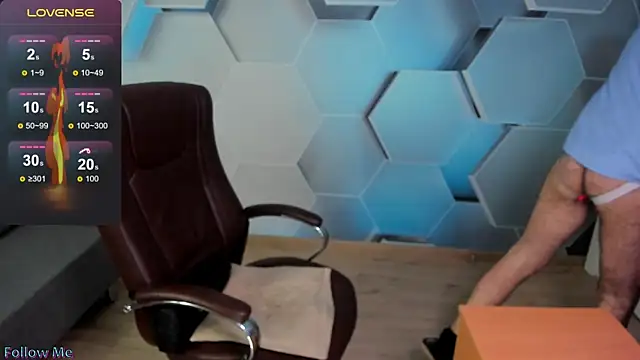 SteveTiger online show from 11/28/25, 08:17