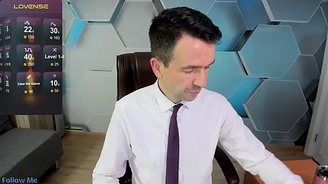 SteveTiger online show from 11/30/25, 03:38