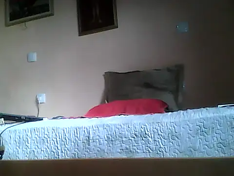 bartolik06 online show from 10/10/25, 11:20