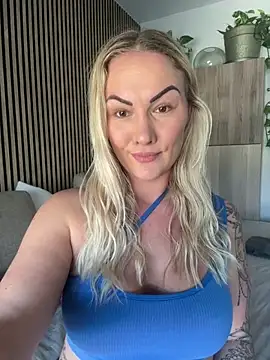 NastyMilf  online show from 02/12/26, 09:48