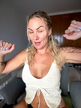NastyMilf  online show from 06/10/26, 08:35