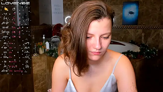 MelindaTin online show from 01/22/25, 01:31