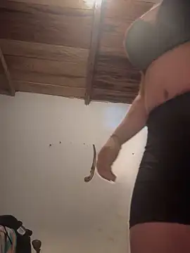 Ixchel Anaid online show from 11/15/25, 11:40