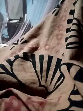 Nirmaana76 online show from 10/28/25, 02:31