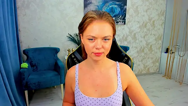 Strawberrye online show from 04/28/26, 03:22