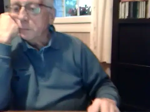 Snapshot of johnjohn622662 chatting on 11/07/25, 04:18 johnjohn622662 online show from 11/07/25, 04:18