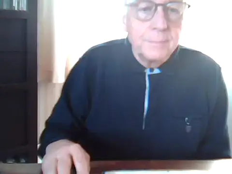 Snapshot of johnjohn622662 chatting on 11/26/25, 10:38 johnjohn622662 online show from 11/26/25, 10:38