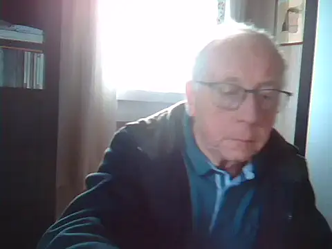 Snapshot of johnjohn622662 chatting on 01/16/26, 03:38 johnjohn622662 online show from 01/16/26, 03:38