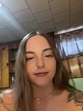 Snapshot of jaseyrae chatting on 02/27/25, 10:20 jaseyrae online show from 02/27/25, 10:20