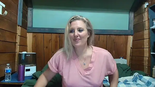 lisaxlovexxx online show from 03/01/26, 11:51