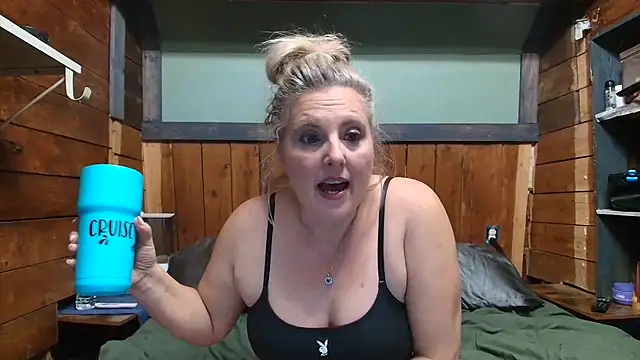 lisaxlovexxx online show from 05/02/26, 01:43