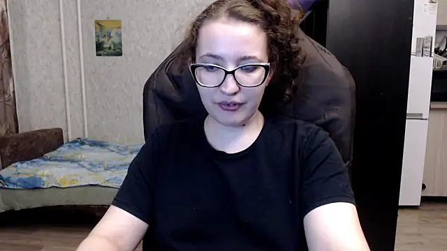 Snapshot of AnKey_Rayah chatting on 12/21/25, 12:34 AnKey Rayah online show from 12/21/25, 12:34