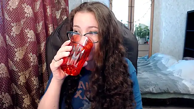 AnKey Rayah online show from 05/18/26, 10:48