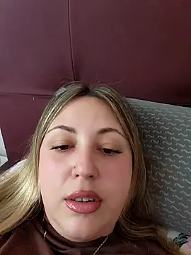 Snapshot of sofiabichota chatting on 04/08/26, 10:48 sofiabichota online show from 04/08/26, 10:48