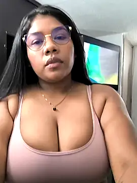 paola091 online show from 02/12/25, 02:03