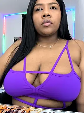 paola091 online show from 09/25/25, 01:20