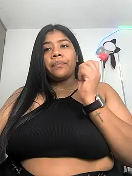 paola091 online show from 10/23/25, 11:46