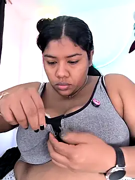 paola091 online show from 03/04/26, 11:49