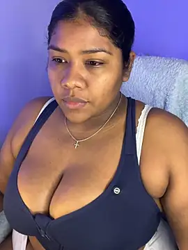 Snapshot of paola091 chatting on 06/11/26, 01:16 paola091 online show from 06/11/26, 01:16