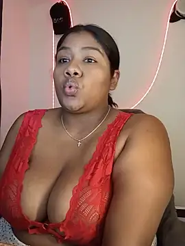 paola091 online show from 07/23/26, 01:58